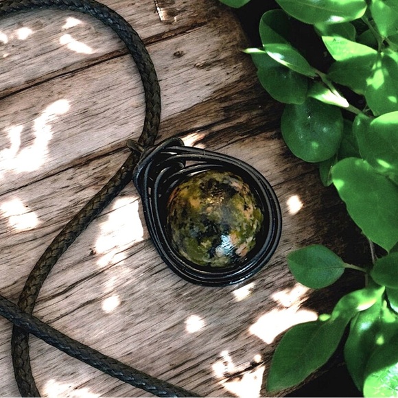 5 For $25💫Wrapped Unakite Stone Pendant Necklace - Picture 1 of 3